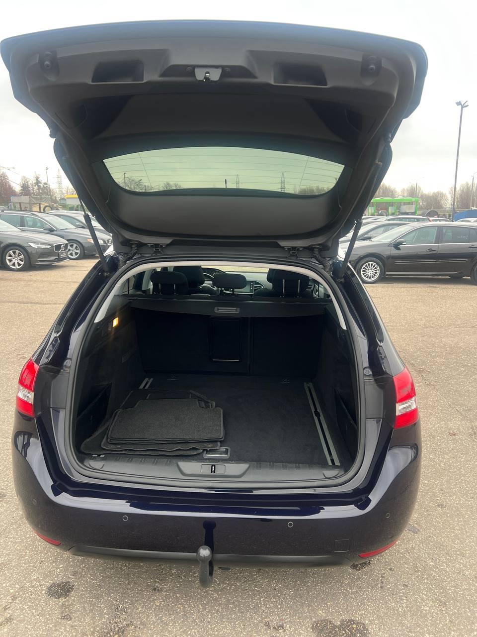 Peugeot 308 T9 , 2015 г., механика, дизель - фото 15