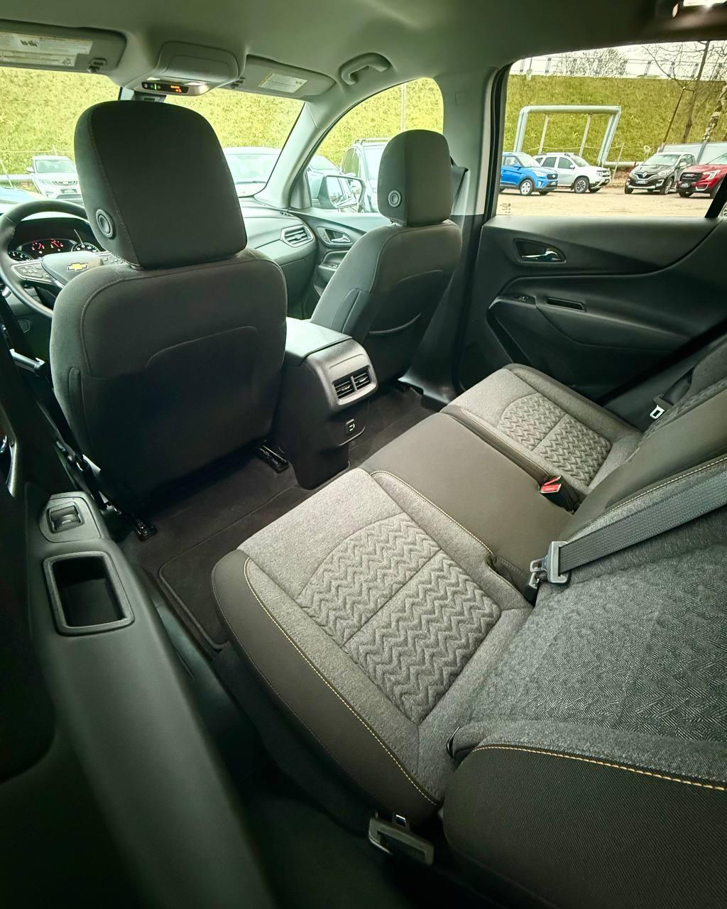 Chevrolet Equinox III · Рестайлинг , 2024 г., автомат, бензин - фото 13