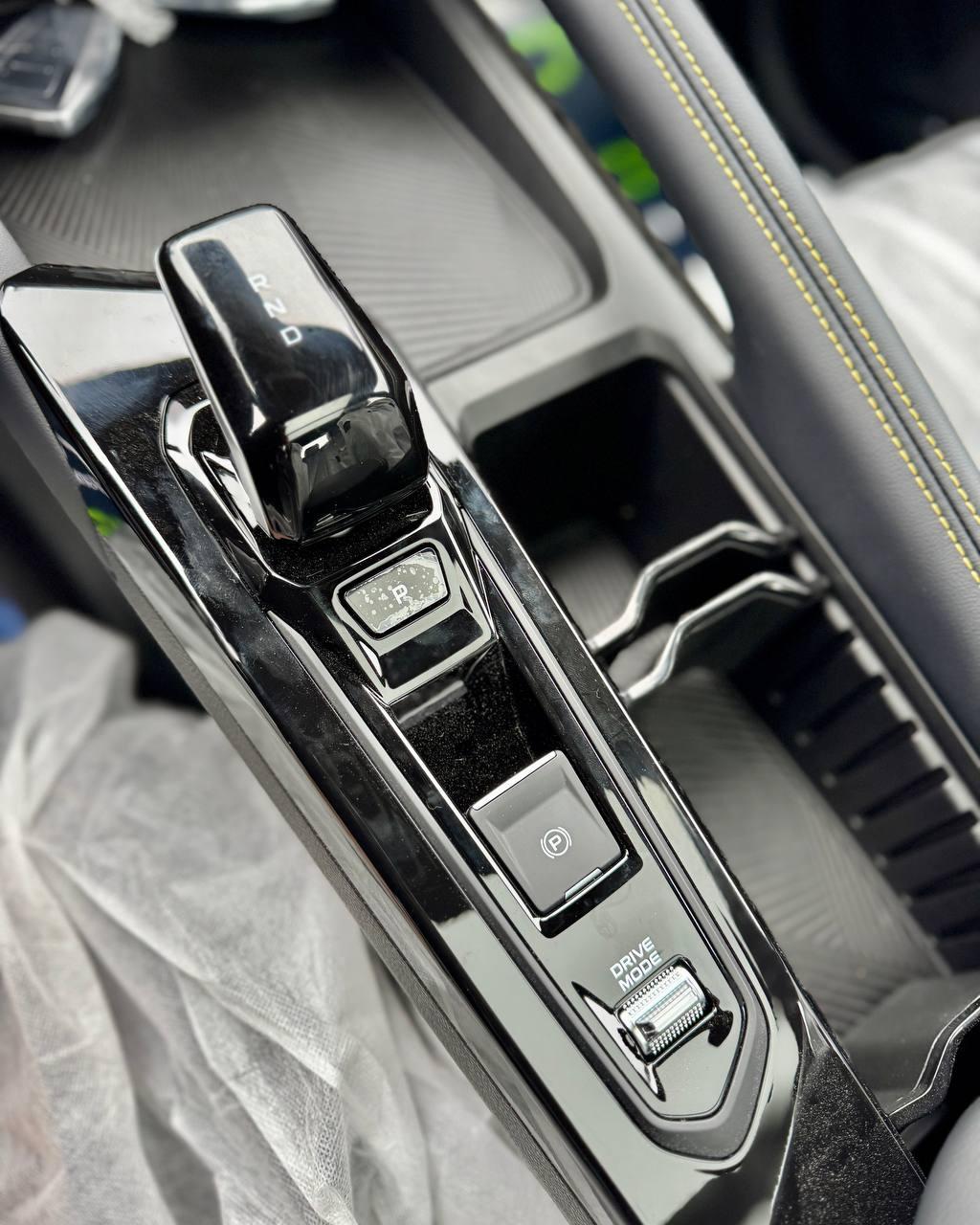 Geely Binyue L I , 2025 г., робот, бензин - фото 20