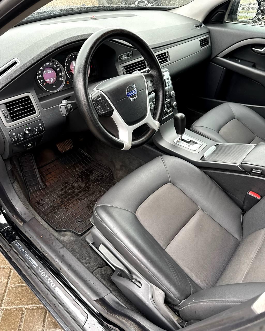 Volvo S80 II · Рестайлинг , 2011 г., автомат, бензин  - фото 10