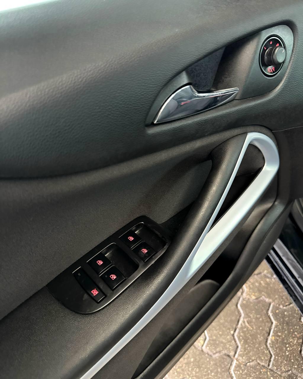 Opel Zafira C , 2015 г., механика, дизель - фото 9