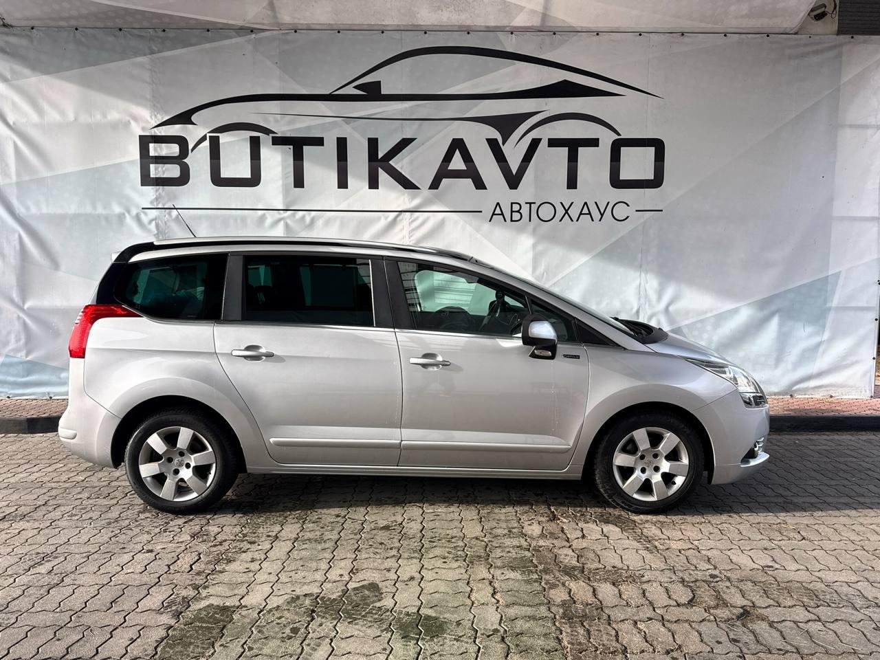 Peugeot 5008 I , 2012 г., механика, дизель - фото 8