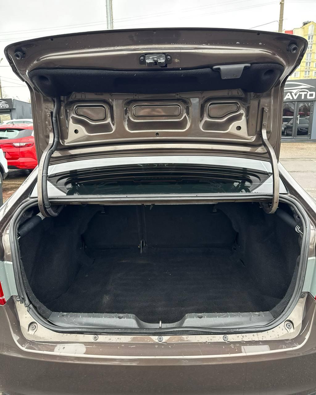 Lada (ВАЗ) Vesta I , 2019 г., механика, бензин - фото 14