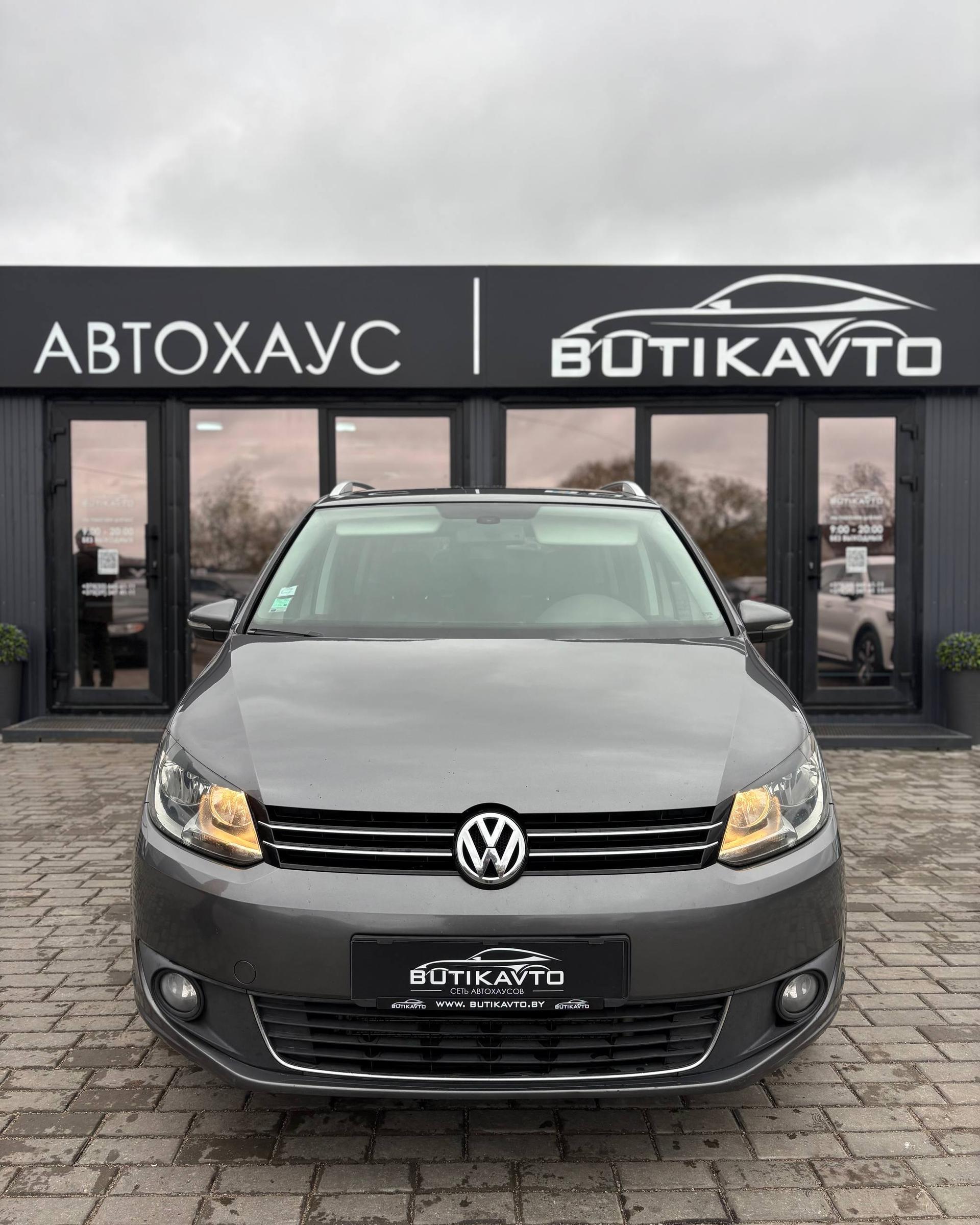 Volkswagen Touran I · 2-й рестайлинг , 2011 г., механика, дизель - фото 2