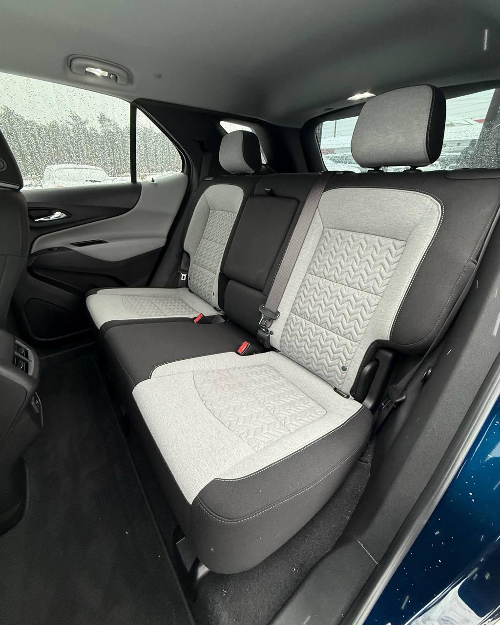 Chevrolet Equinox III · Рестайлинг , 2022 г., автомат, бензин - фото 13