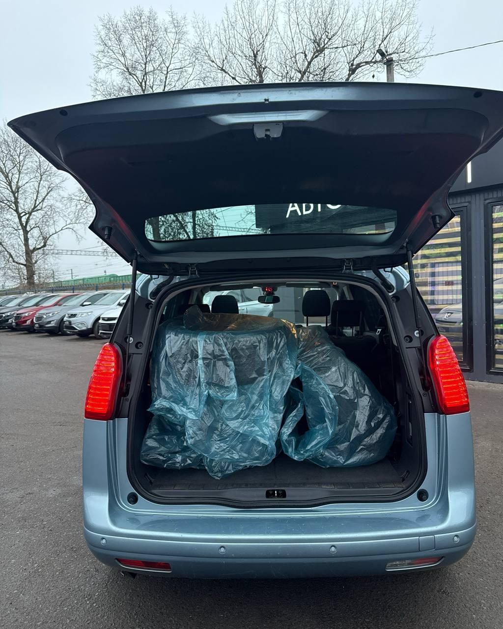 Peugeot 5008 I , 2009 г., механика, дизель - фото 12