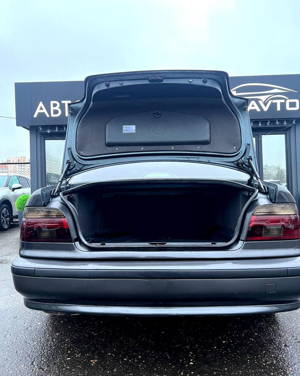 BMW 5 серия E39 , 2000 г., механика, дизель - фото 14