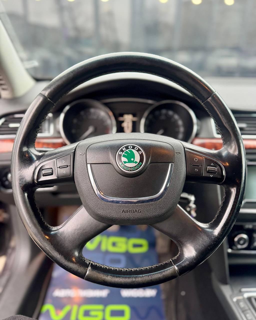 Skoda Superb II , 2010 г., механика, дизель - фото 15