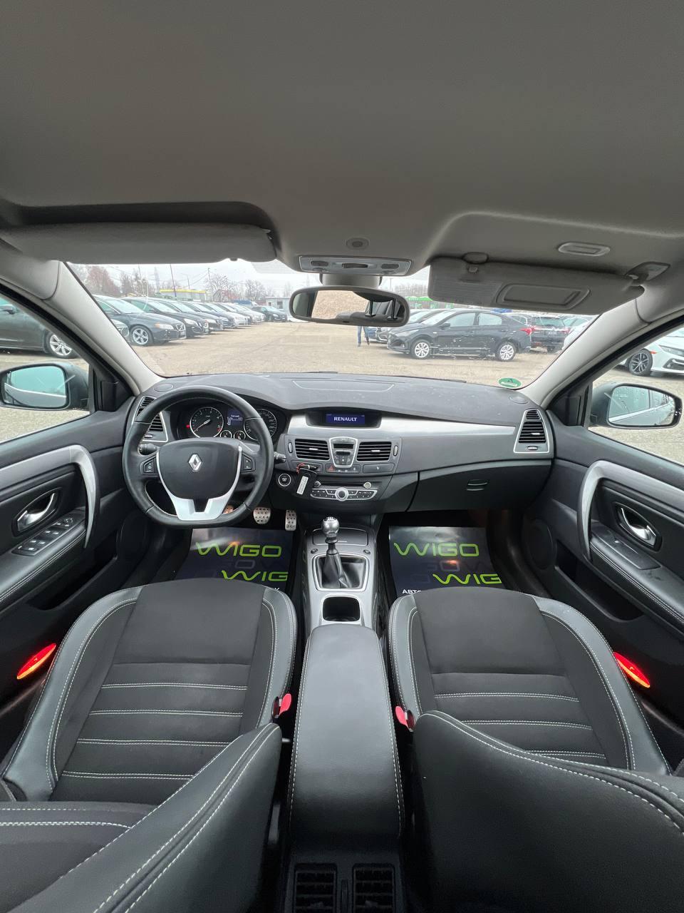 Renault Laguna III · Рестайлинг , 2012 г., механика, дизель - фото 14