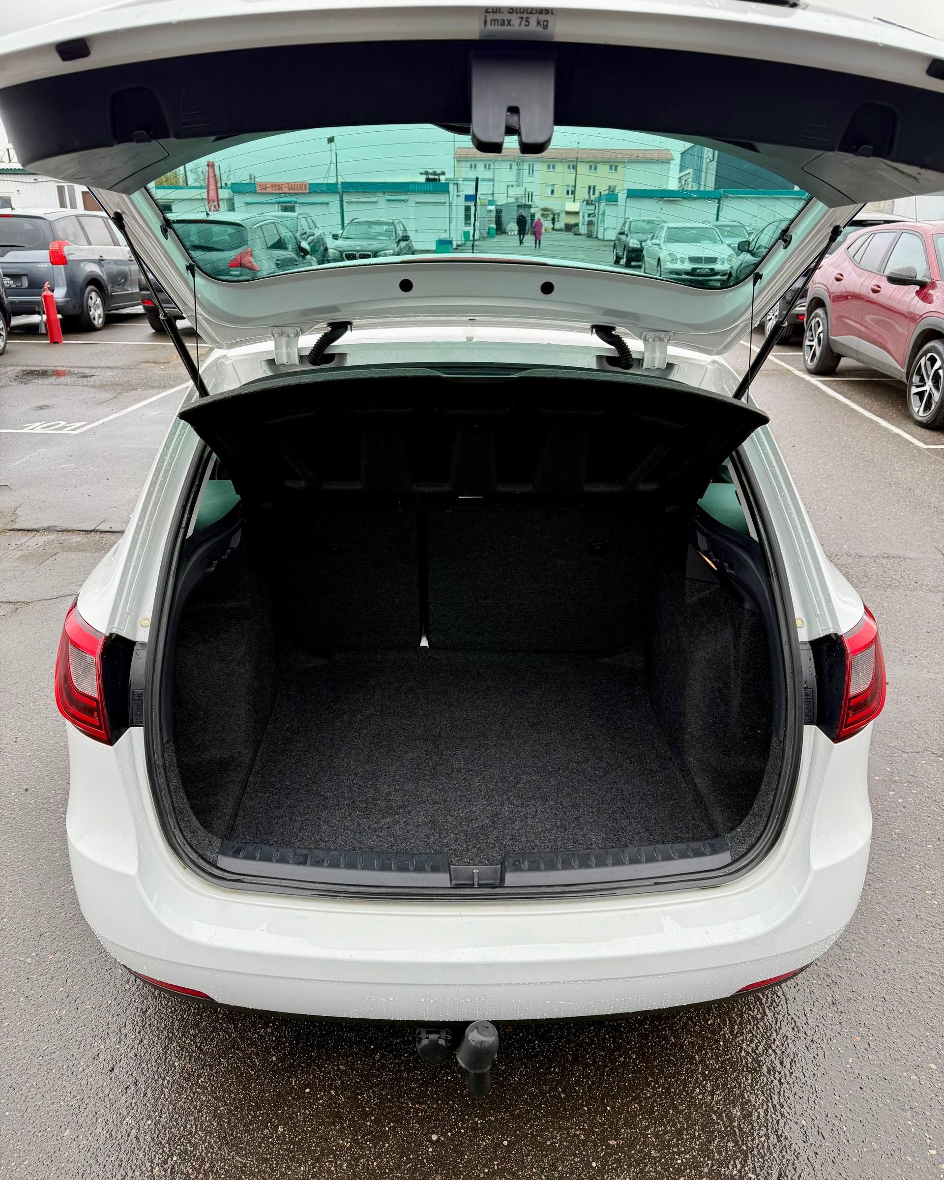 SEAT Ibiza IV · Рестайлинг , 2013 г., механика, дизель - фото 14