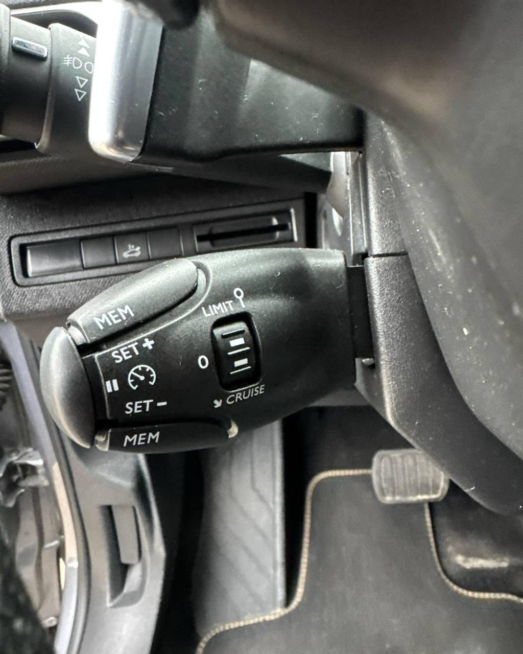 Peugeot 5008 II , 2020 г., автомат, дизель  - фото 26