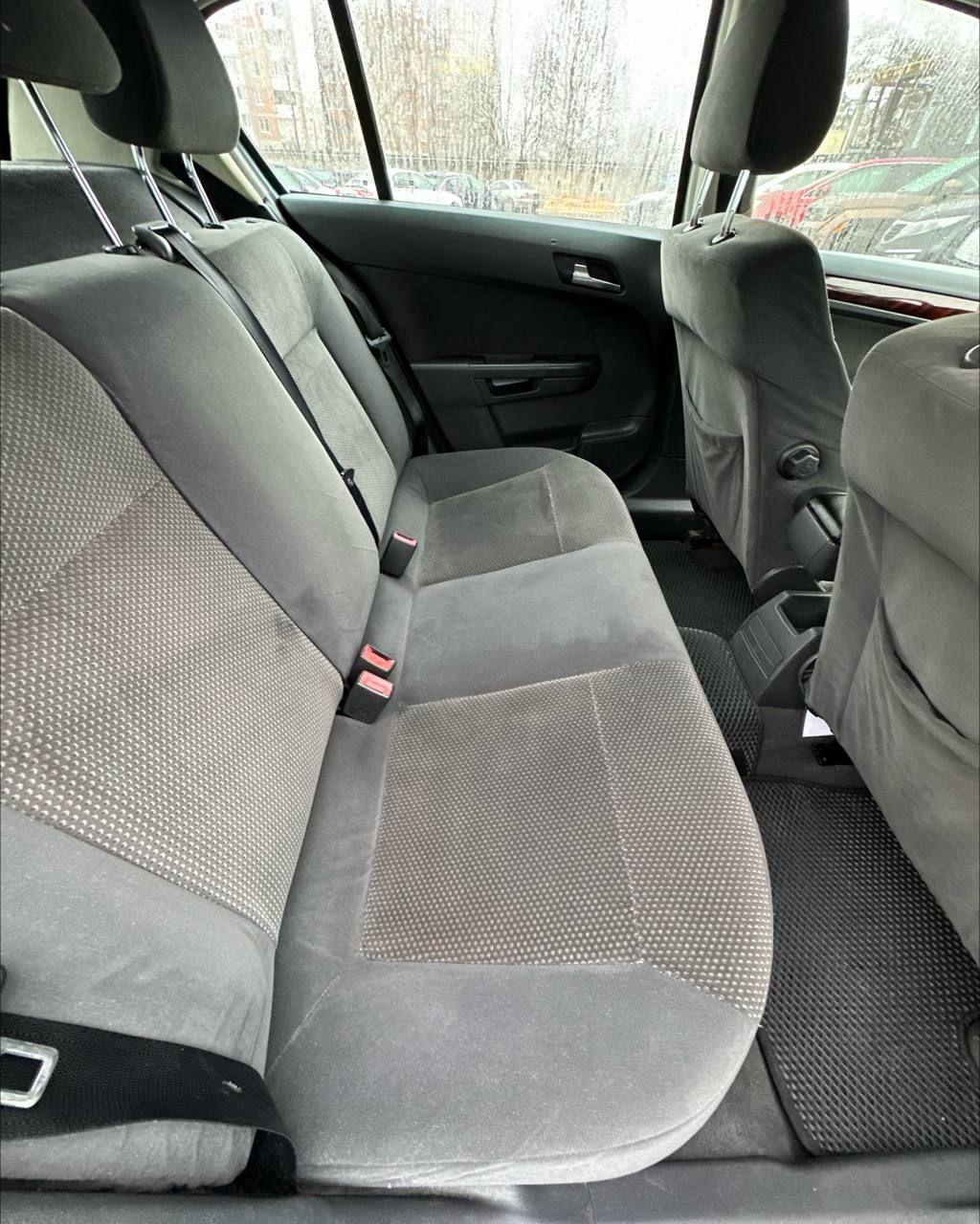 Opel Astra H , 2004 г., механика, дизель - фото 11