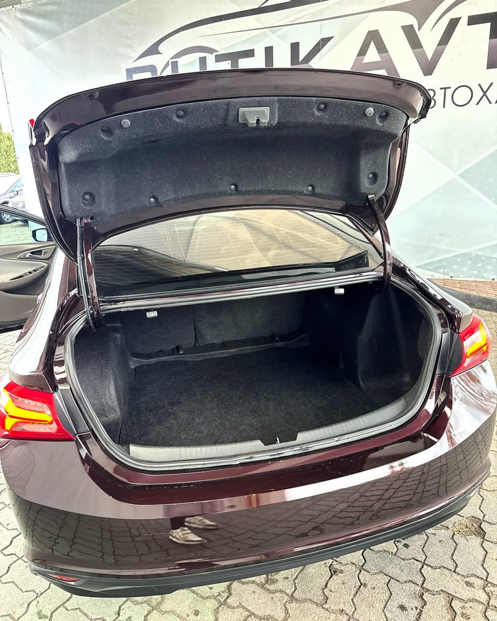 Chevrolet Malibu IX · Рестайлинг , 2020 г., вариатор, бензин - фото 16