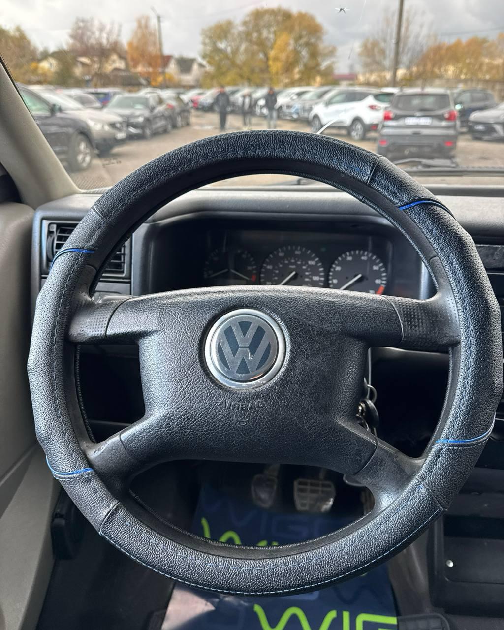 Volkswagen Transporter T4 , 1997 г., механика, бензин - фото 14