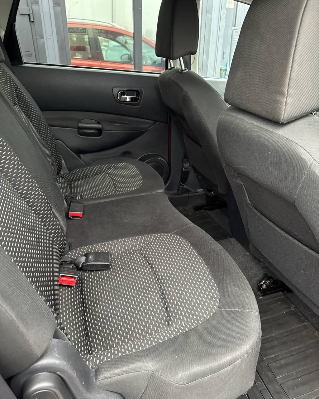 Nissan Qashqai+2 I , 2009 г., механика, дизель - фото 12