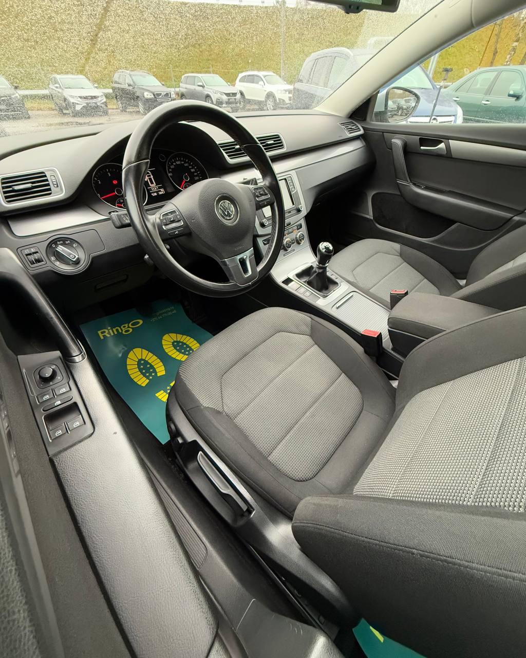 Volkswagen Passat B7 , 2014 г., механика, дизель - фото 11