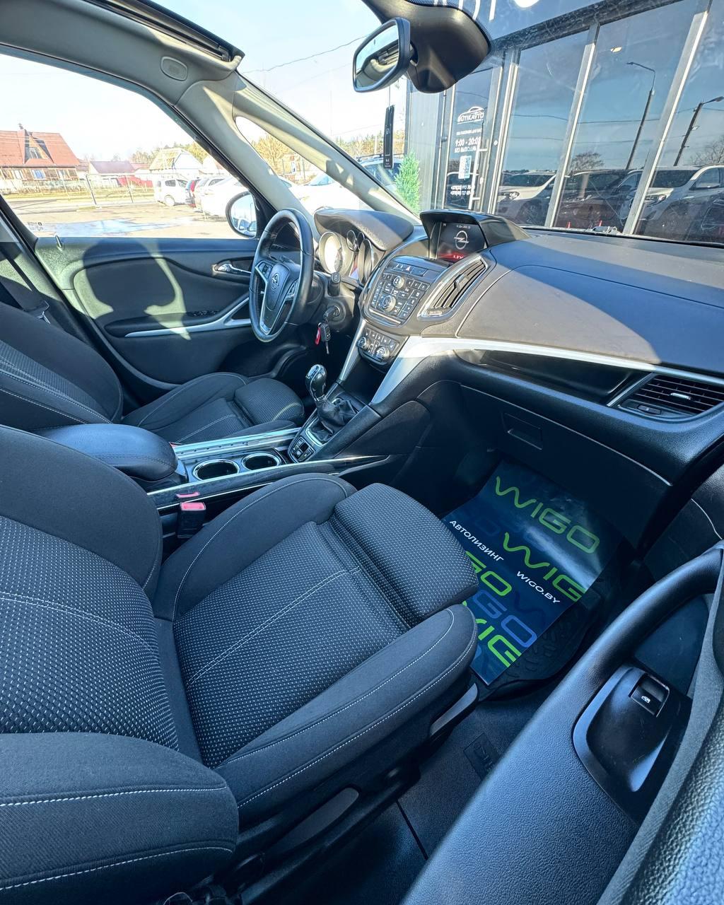 Opel Zafira C , 2015 г., механика, дизель - фото 13