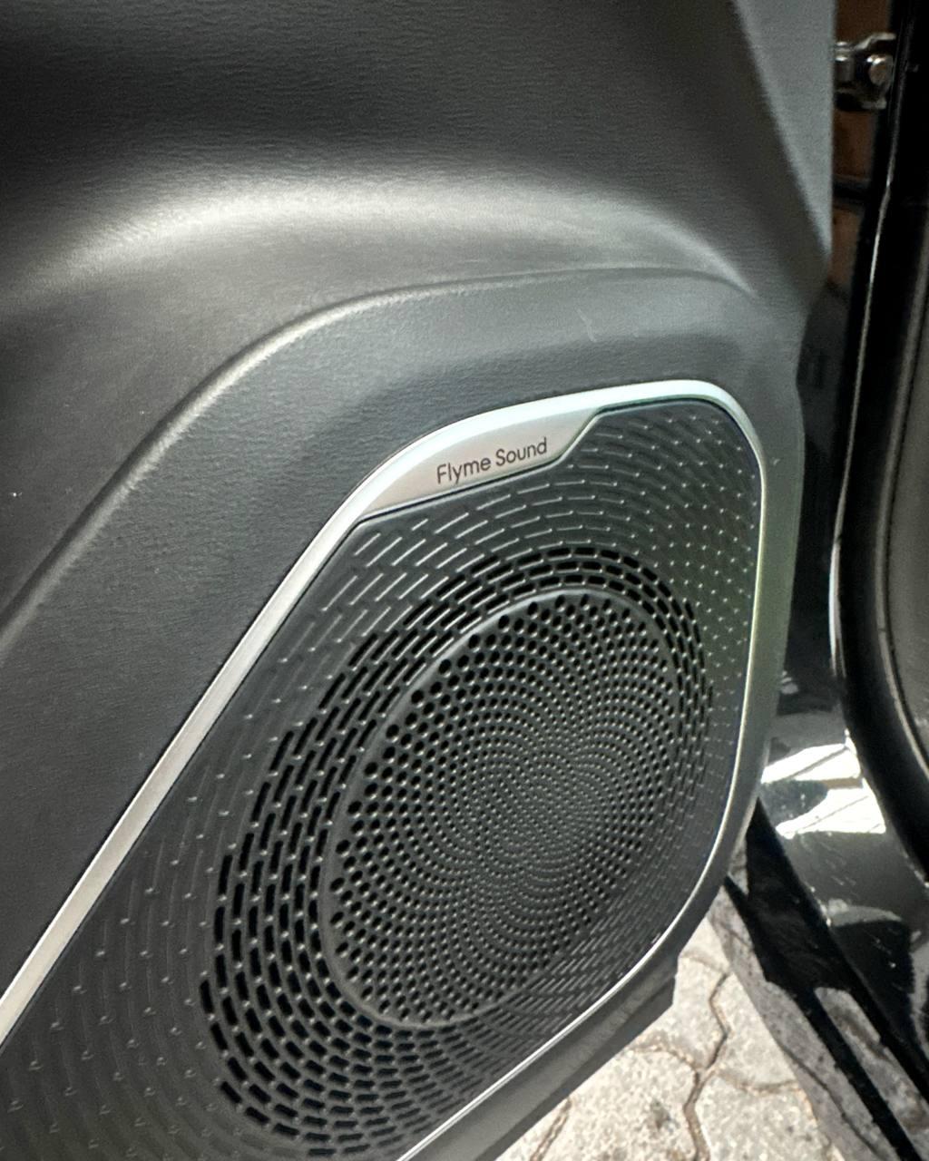 Geely Boyue L I · 2-й рестайлинг , 2025 г., робот, бензин - фото 10