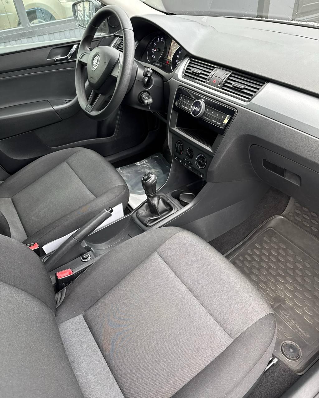 Skoda Rapid I , 2016 г., механика, бензин - фото 13