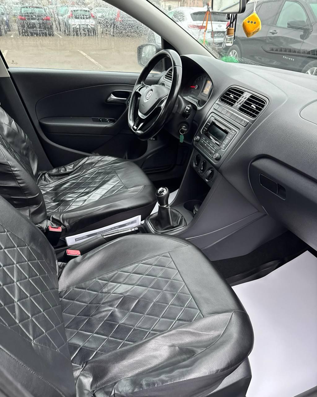 Volkswagen Polo Sedan I · Рестайлинг , 2015 г., механика, бензин - фото 9