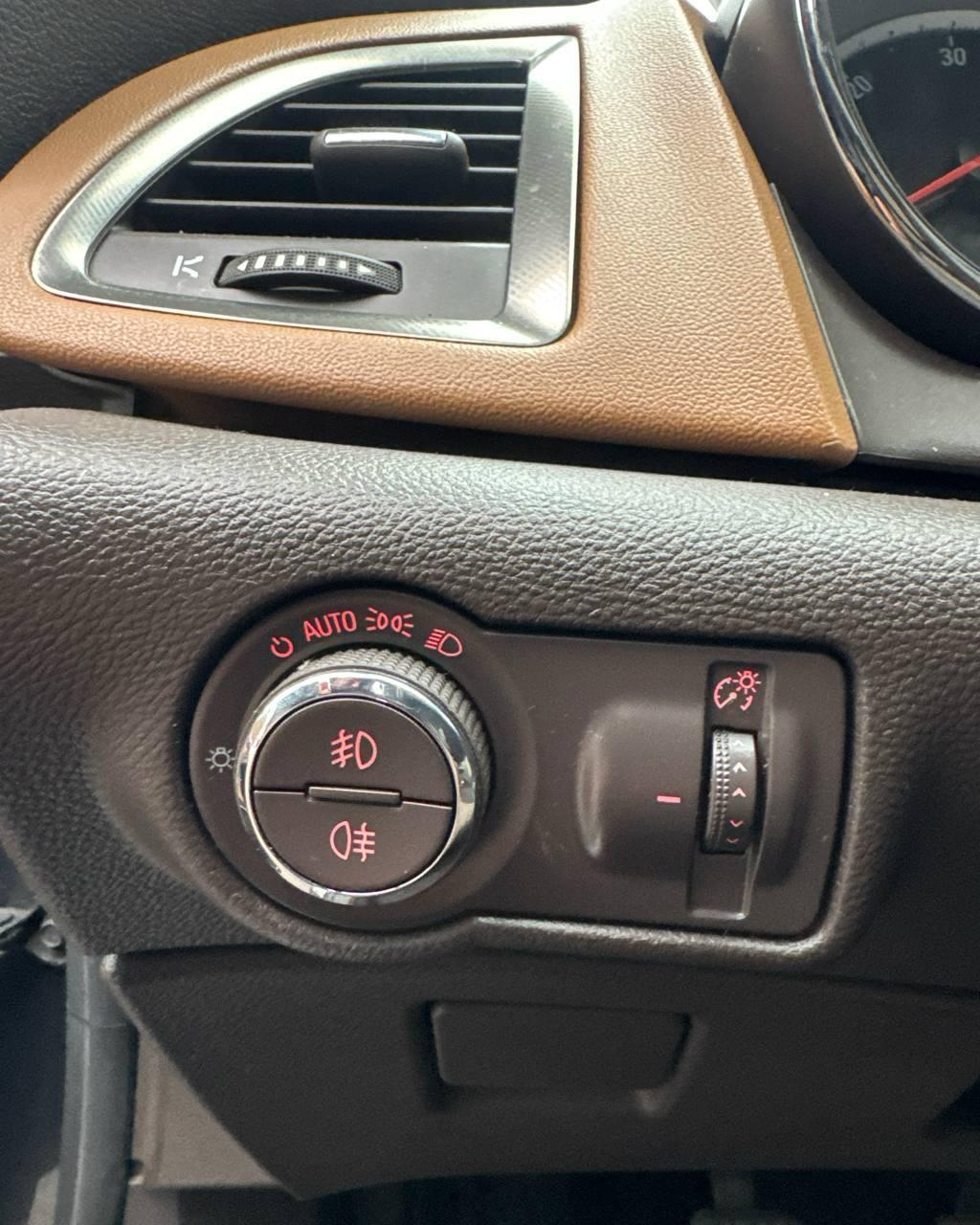 Opel Astra J , 2011 г., механика, дизель  - фото 18