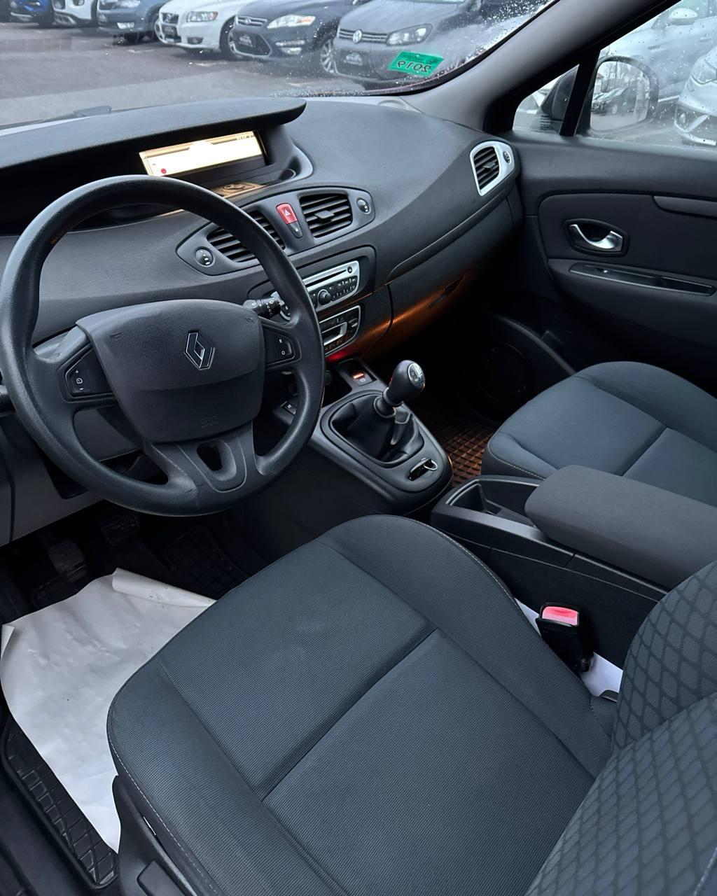 Renault Grand Scenic III , 2009 г., механика, дизель - фото 10