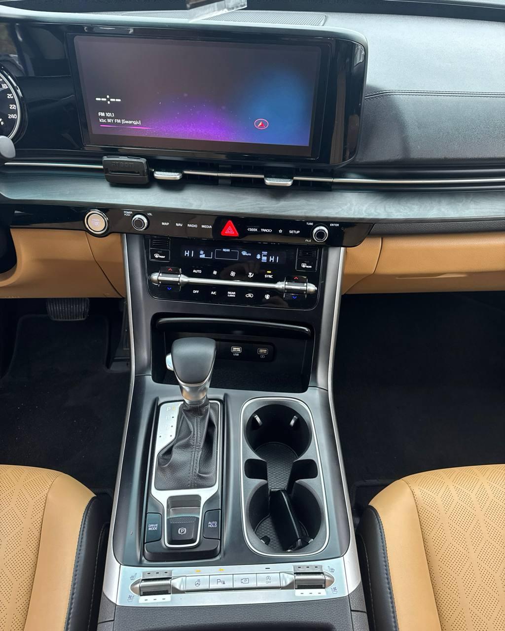 Kia Carnival IV , 2021 г., автомат, дизель  - фото 16