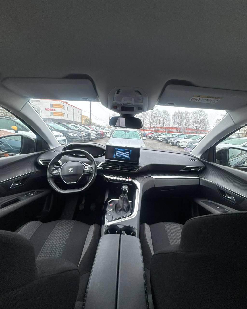 Peugeot 3008 II · Рестайлинг , 2022 г., механика, бензин - фото 9