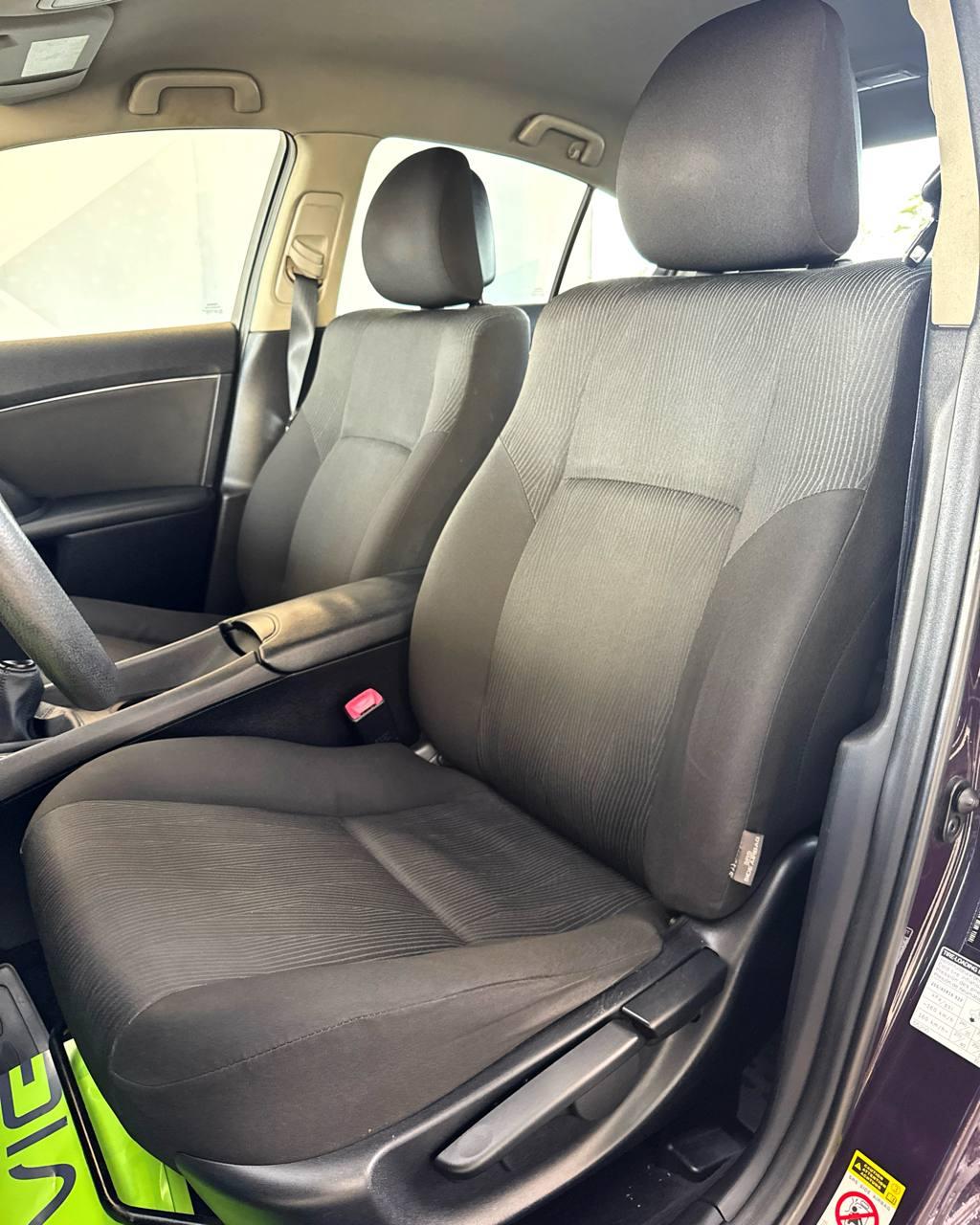 Toyota Avensis III (T270) , 2009 г., механика, бензин - фото 10