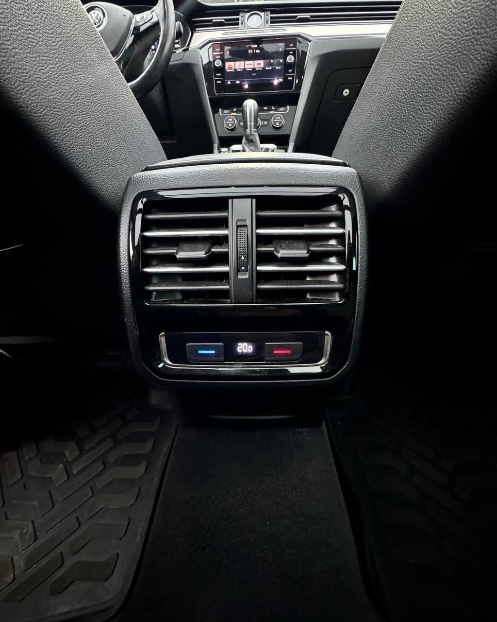 Volkswagen Passat B8 , 2017 г., робот, дизель - фото 16