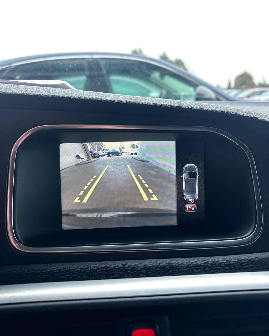 Volvo V40 II , 2013 г., механика, дизель - фото 18