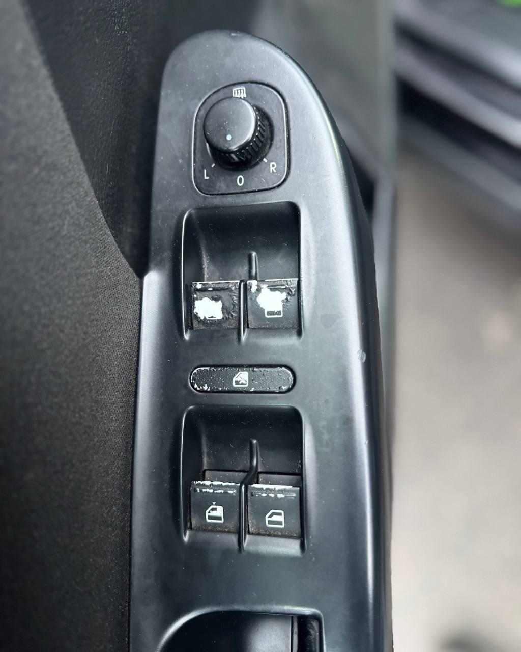 Volkswagen Passat B6 , 2006 г., механика, дизель - фото 16