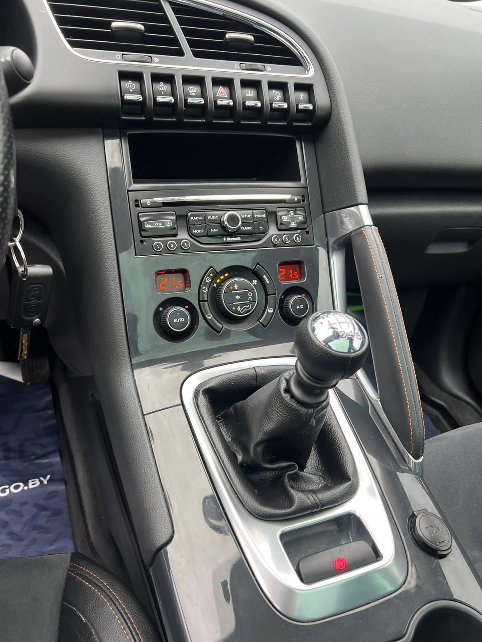 Peugeot 3008 I · Рестайлинг , 2014 г., механика, дизель  - фото 15