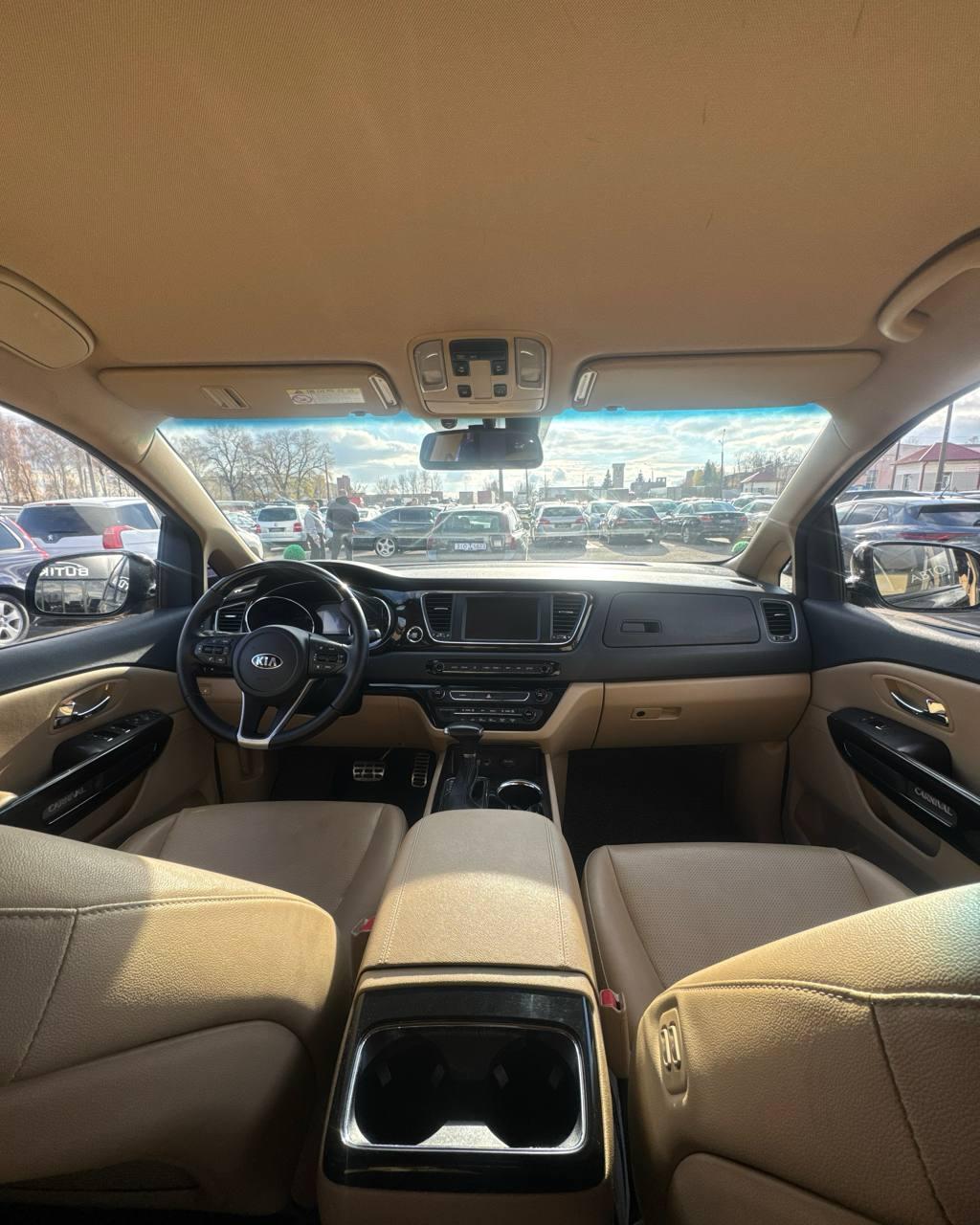 Kia Carnival III , 2018 г., автомат, дизель - фото 9