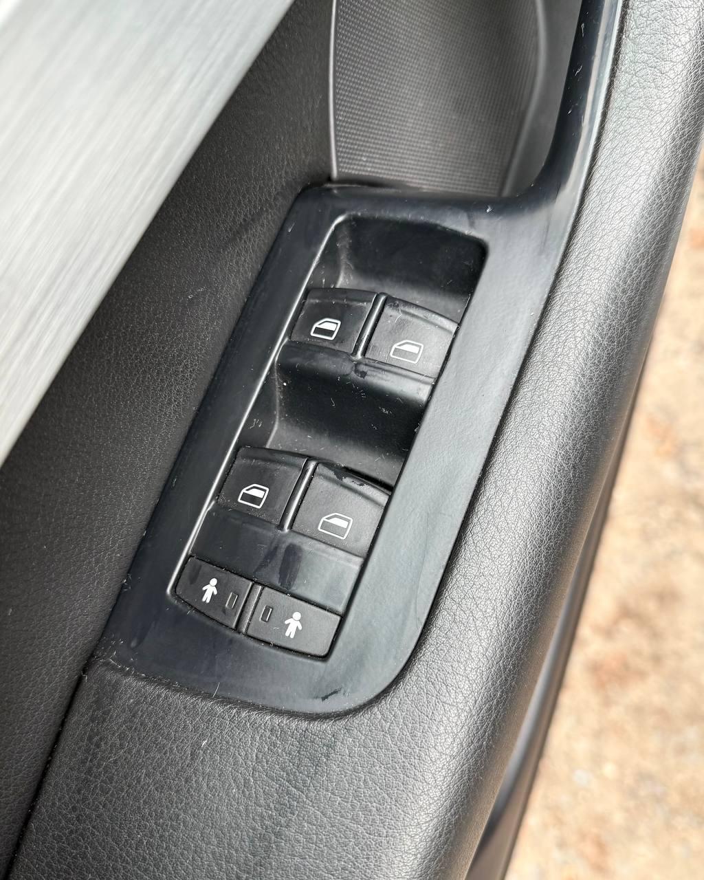 Audi A6 C6 · Рестайлинг , 2009 г., автомат, дизель - фото 14