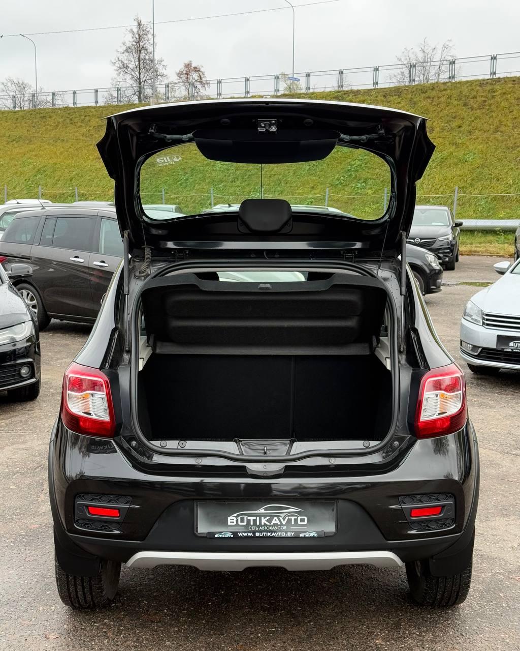 Renault Sandero II · Рестайлинг , 2019 г., механика, бензин  - фото 18