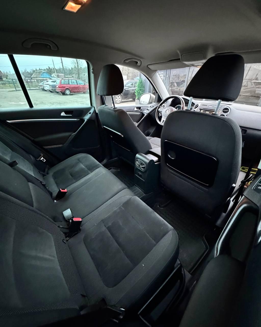 Volkswagen Tiguan I · Рестайлинг , 2012 г., автомат, бензин - фото 12