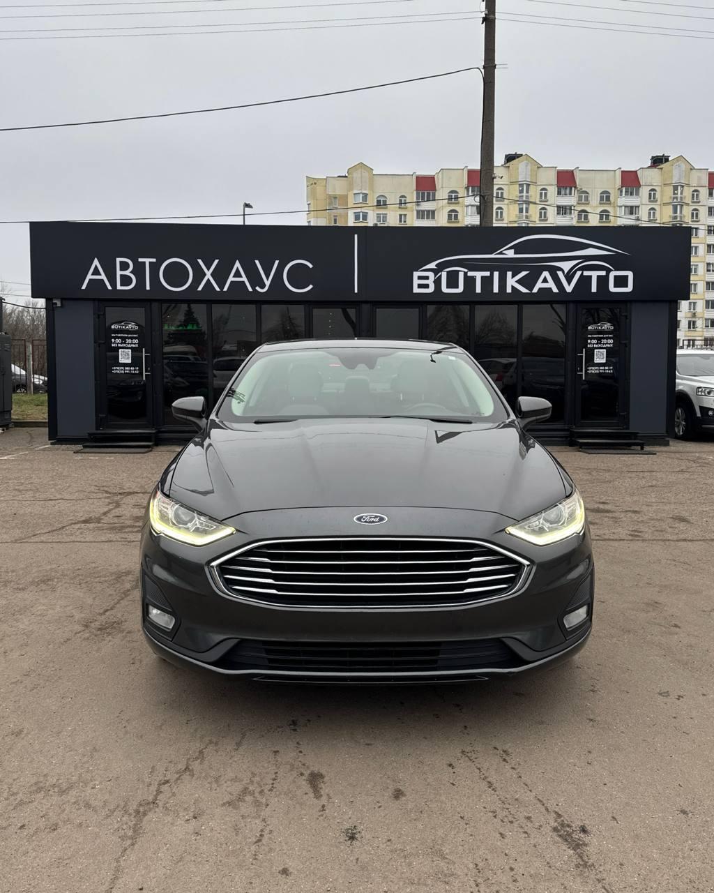 Ford Fusion USA II · 2-й рестайлинг , 2019 г., автомат, бензин - фото 2