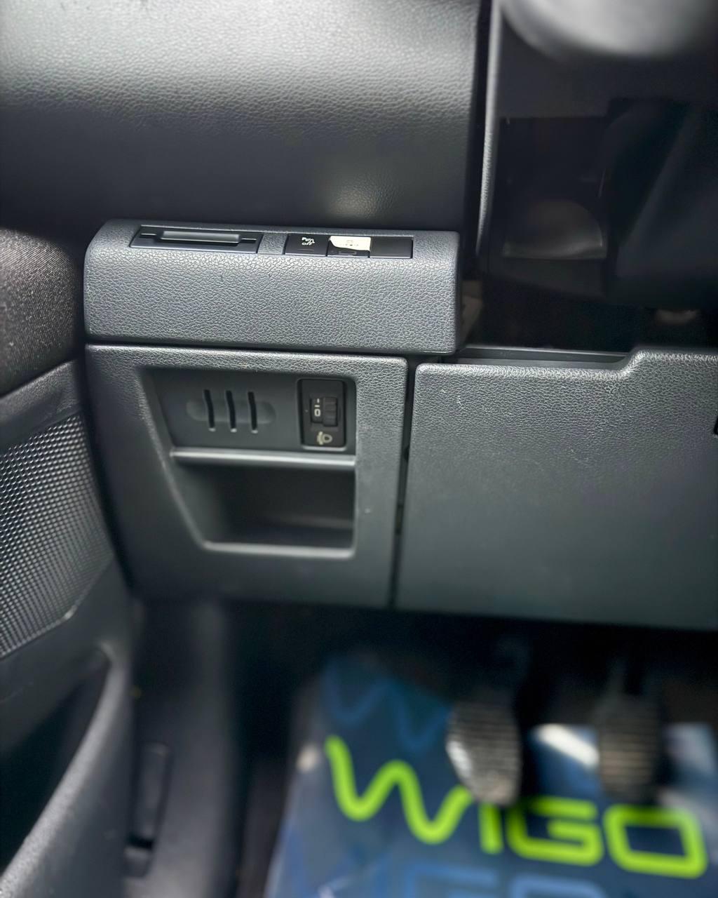 Peugeot 5008 I , 2011 г., механика, дизель - фото 16