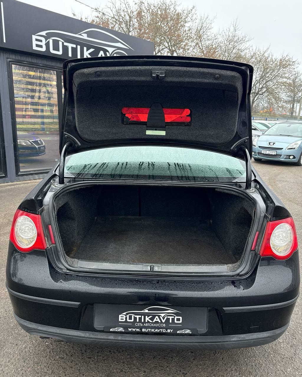 Volkswagen Passat B6 , 2006 г., механика, дизель - фото 12