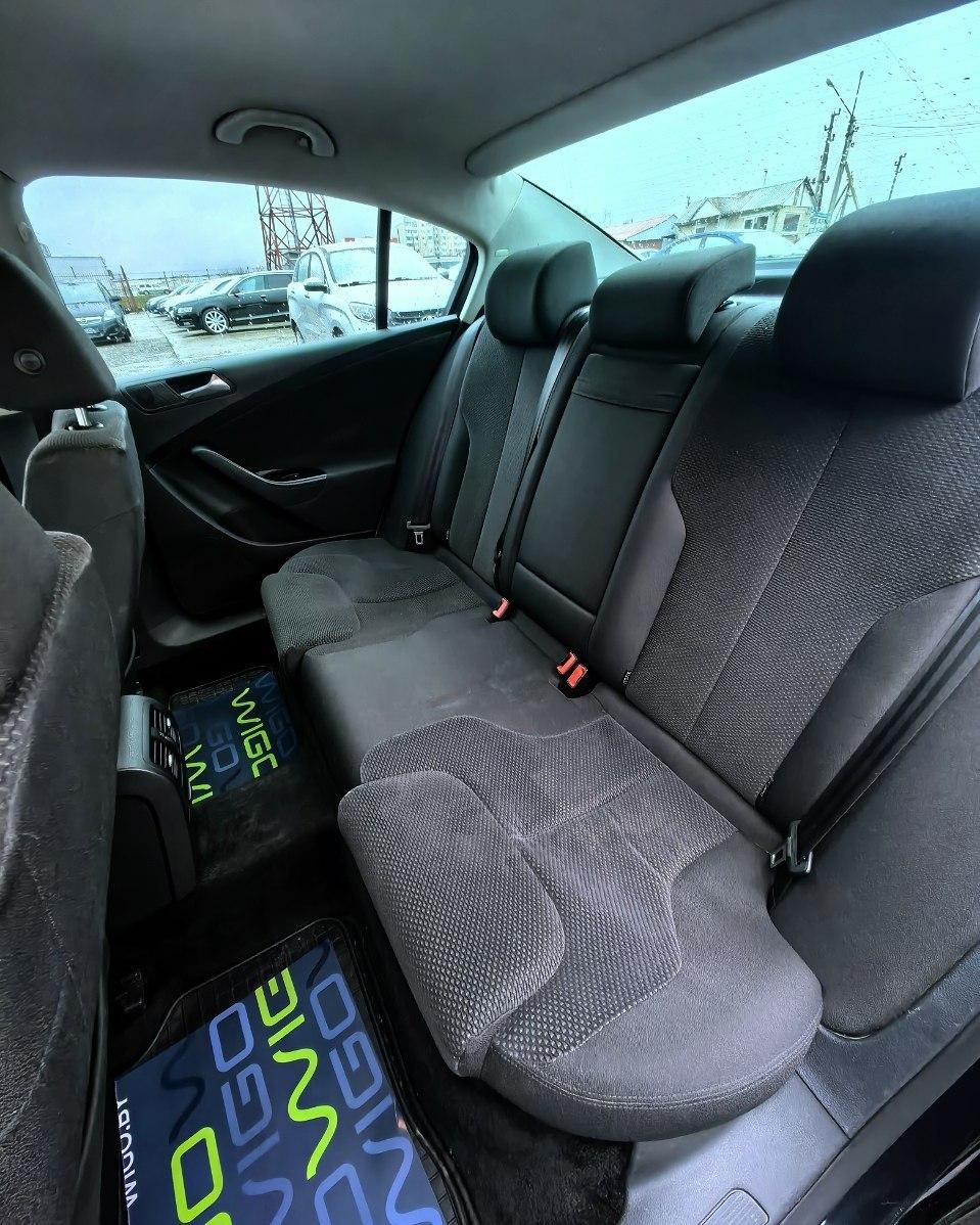 Volkswagen Passat B6 , 2010 г., робот, бензин - фото 11