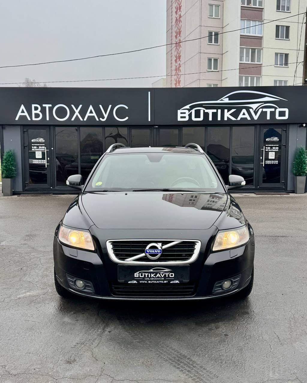 Volvo V50 I · 2-й рестайлинг , 2011 г., механика, дизель - фото 2