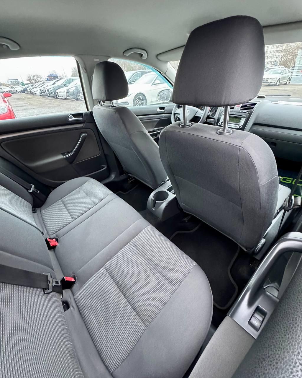 Volkswagen Jetta V , 2008 г., механика, бензин - фото 12