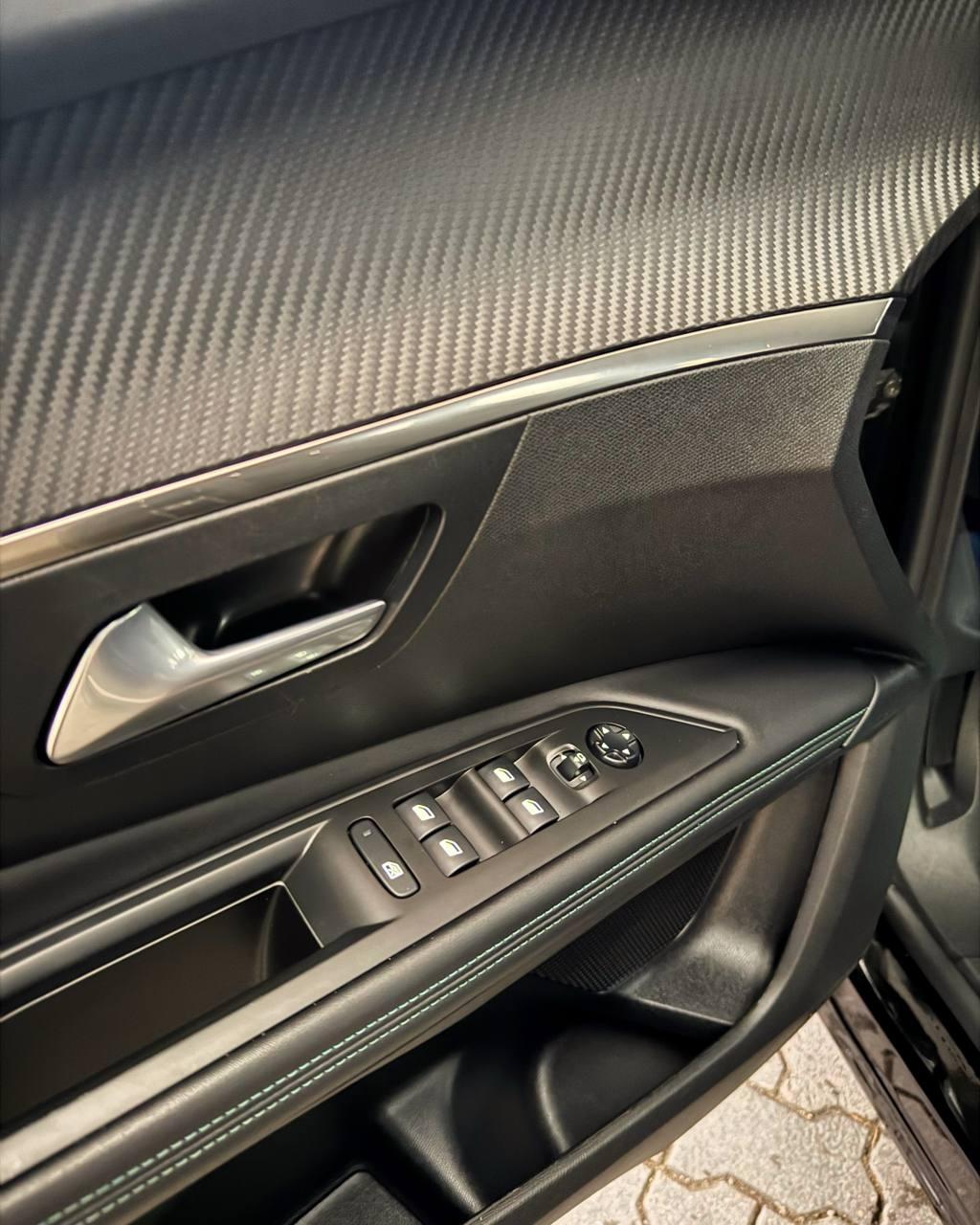 Peugeot 3008 II · Рестайлинг , 2021 г., автомат, бензин - фото 9