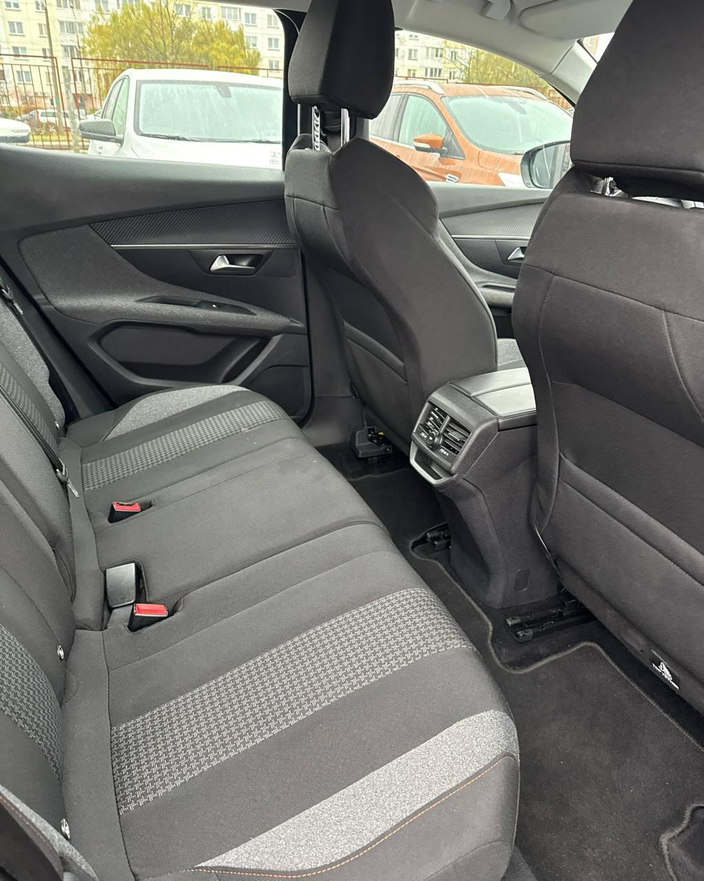 Peugeot 3008 II · Рестайлинг , 2022 г., механика, бензин - фото 12