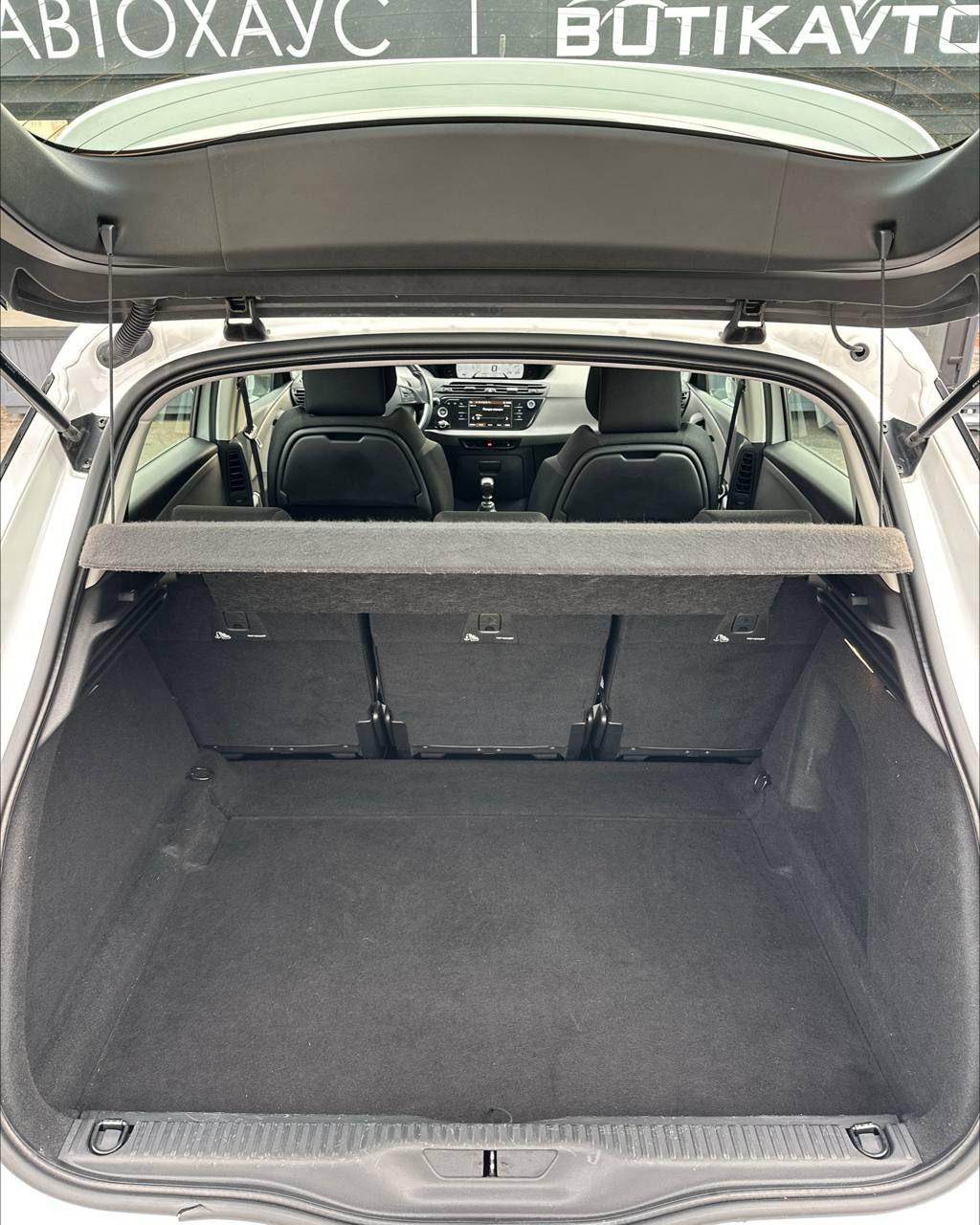 Citroen C4 Spacetourer I , 2019 г., механика, дизель - фото 10