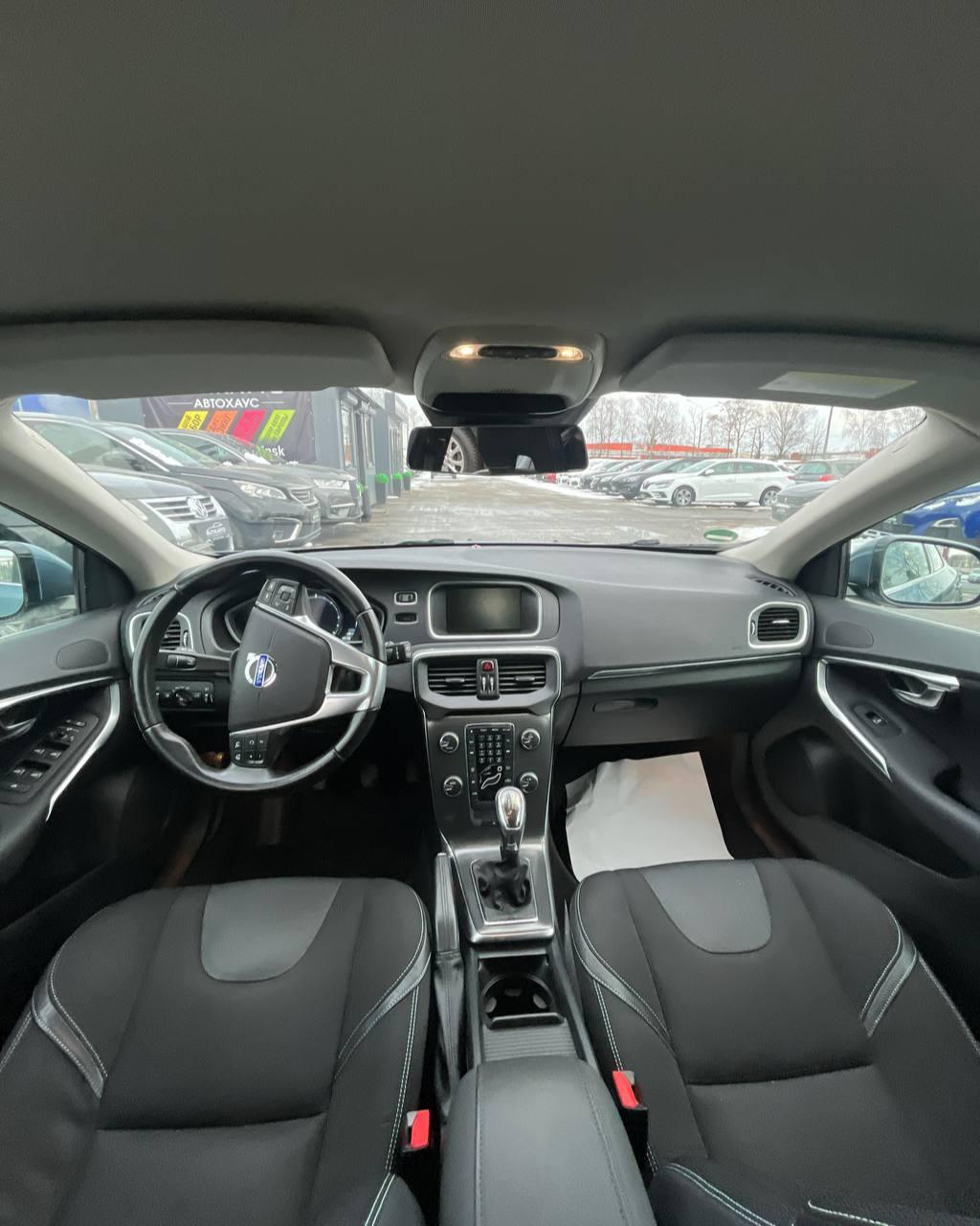 VOLVO V40, 2012 г., механика, дизель - фото 9