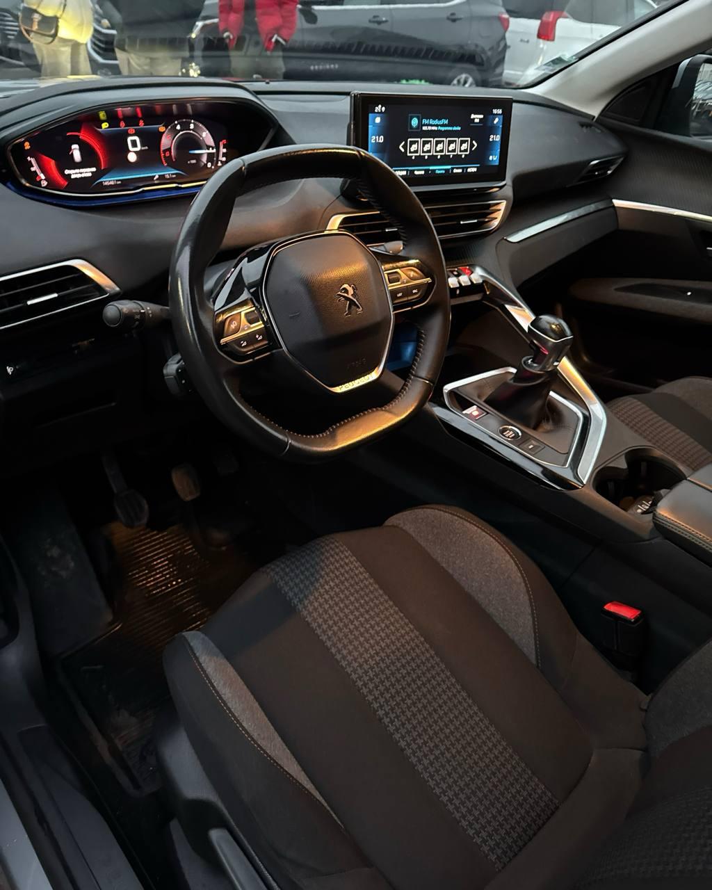 Peugeot 3008 II · Рестайлинг , 2020 г., механика, дизель - фото 10