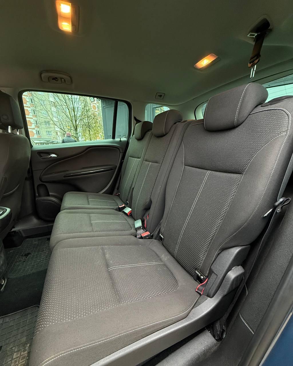 Opel Zafira C , 2015 г., механика, дизель  - фото 8