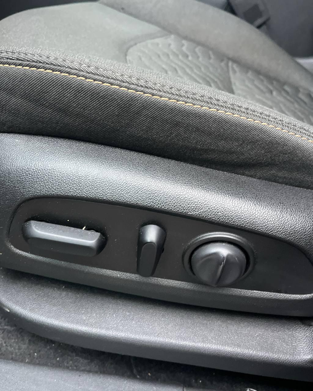 Chevrolet Equinox III , 2019 г., автомат, бензин - фото 14